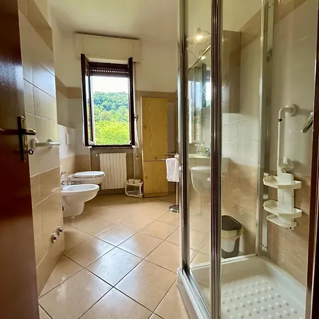 Daire Kibilu - Vicinanze Ospedale, Maggiore Cittiglio