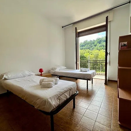 Kibilu - Vicinanze Ospedale, Maggiore Daire
